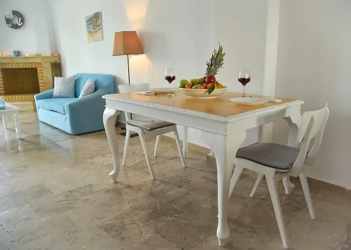 Nansea Лутра-Ореас-Эленис